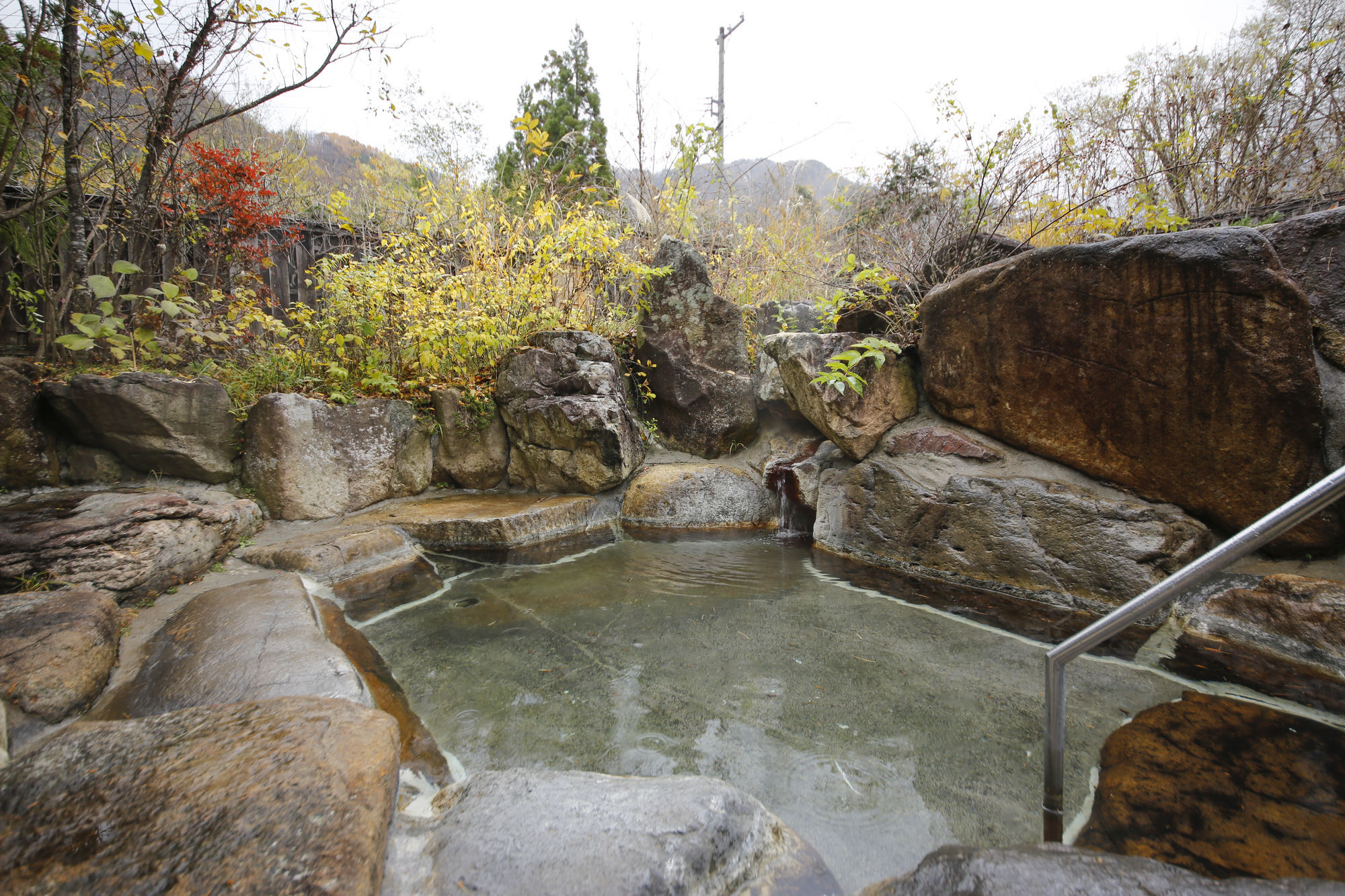 Ryokan Kutsuroginoya Yuu Такаяма Экстерьер фото